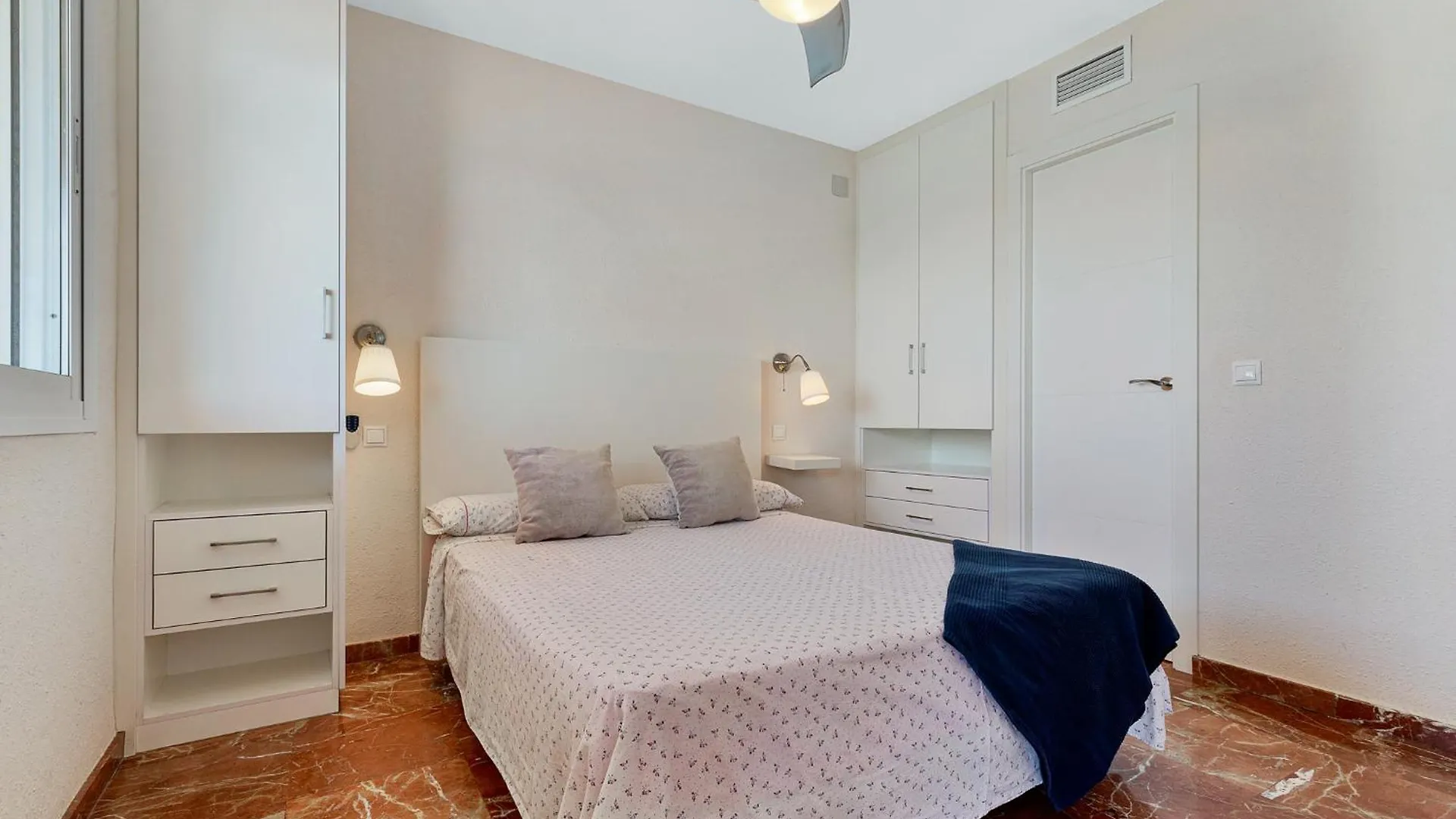 Espectacular Apartamento Con Piscina Fuengirola Spanien